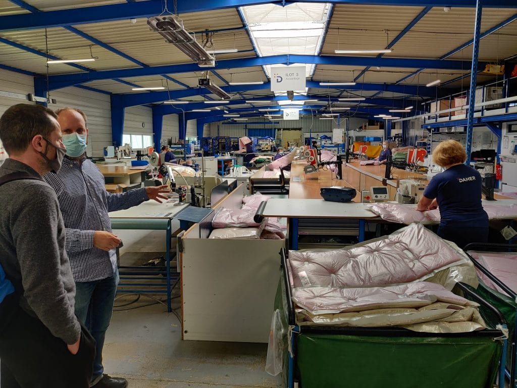 Yelhow à usine Daher de Brais